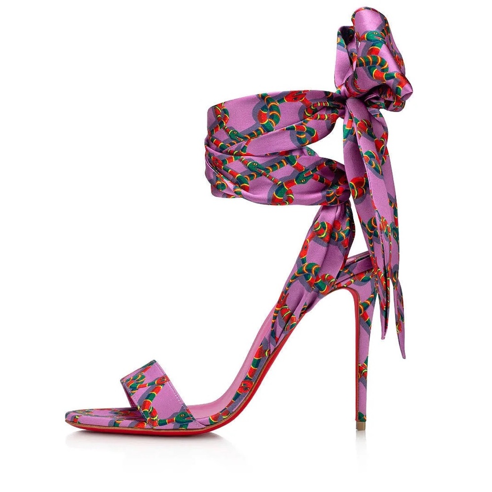 Christian Louboutin Sandale du désert Satin Sandals in Pink EU 38